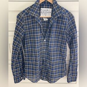 Frank & Eileen Barry button down